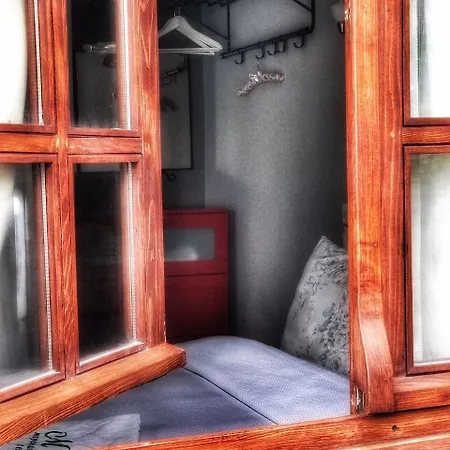 Oda ve Kahvaltı Zevkliler 3*