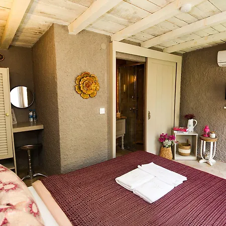 Zevkliler Bed & Breakfast Alaçatı