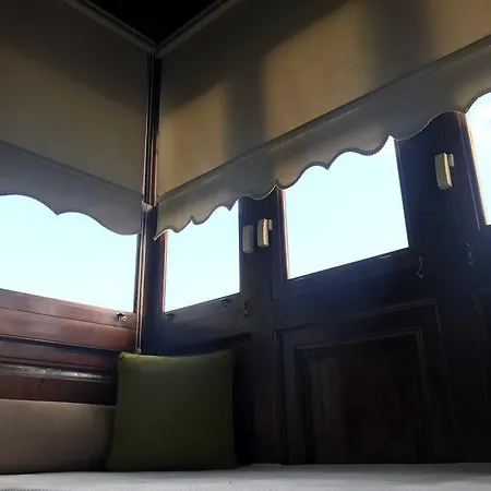 ベッド・アンド・ブレックファスト Zevkliler アラカティ